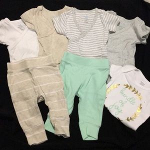 Cloud Island NB Outfit Bundle